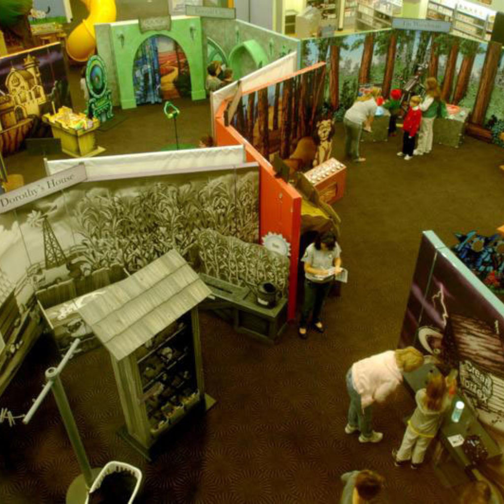 Overhead view of Wizard of Oz themed exhibit at Great Explorations Children's Museum