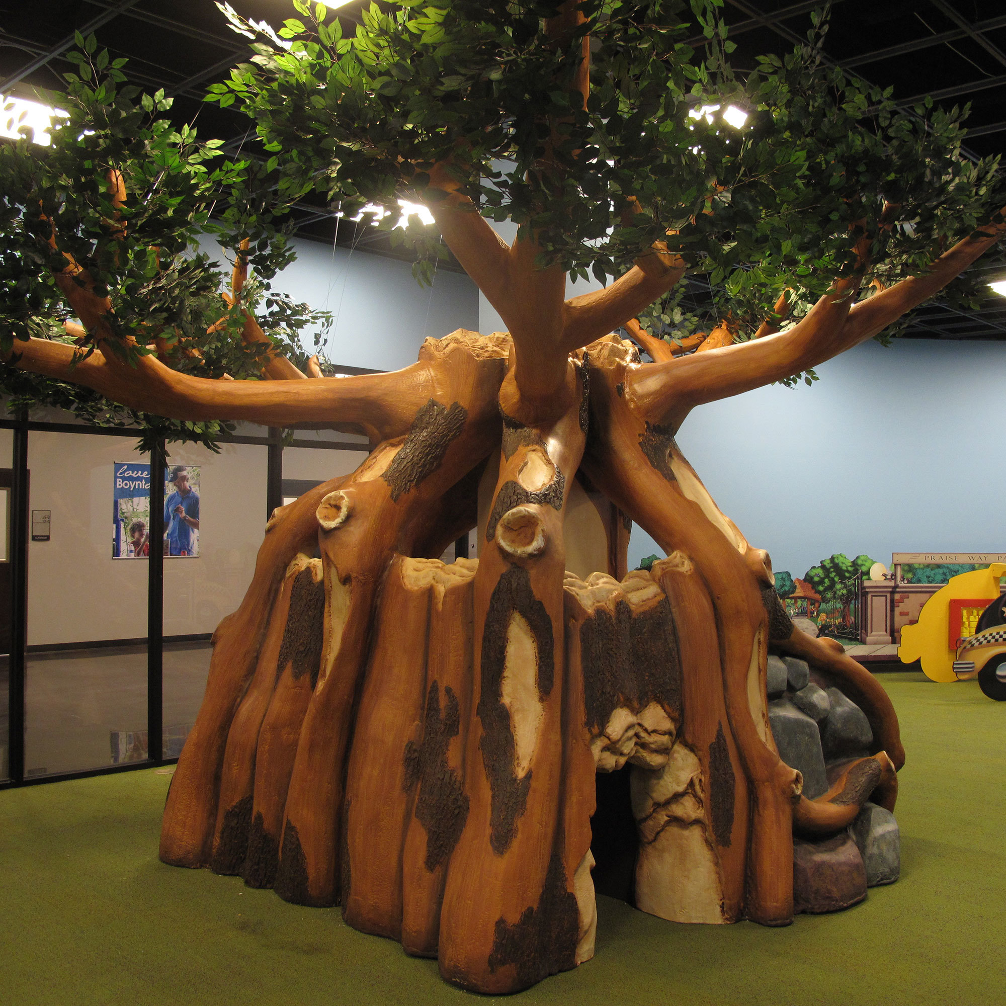 3D Sculpted Tree Play area with crawl throughs at Christ Fellowship Church